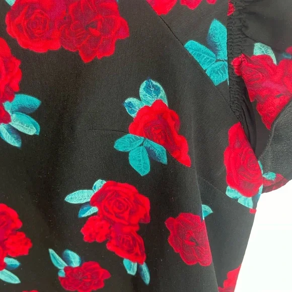 Lane Bryant Black Red Rose Tiered Ruffle Sleeve Plus Size Blouse 26 Women’s EUC - Picture 6 of 10